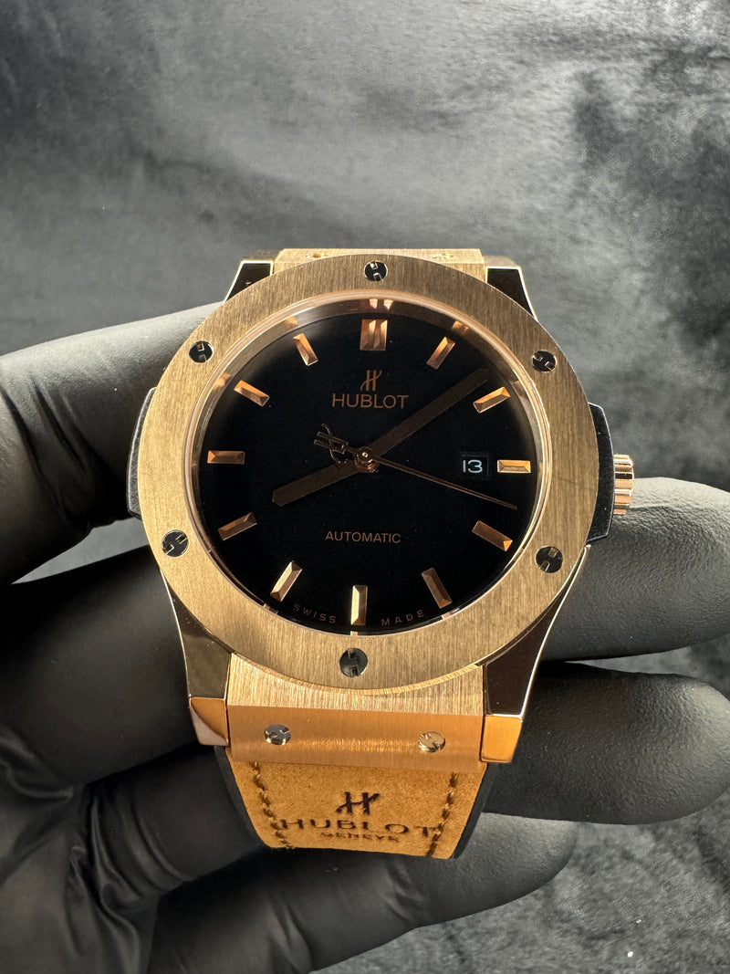 Hublot Classic Fusion 45mm Aço Rosê Mostrador Preto Puls. Couro com Borracha