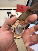 Patek Philippe Nautilus Fases da Lua 40mm, Aço/Rose, Mostrador Marrom