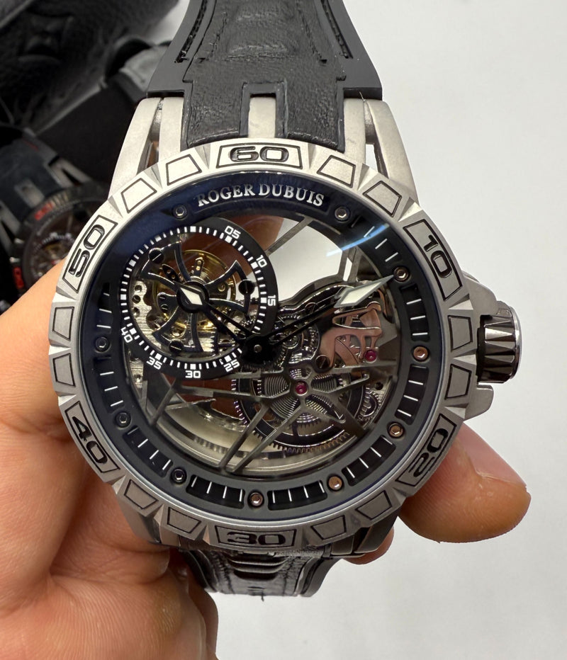 Roger Dubuis Spider Excalibur Monobalancim 45mm Aço