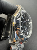 Rolex Sky-Dweller - 42mm Aço - Mostrador Preto - Pulseira Jubilee