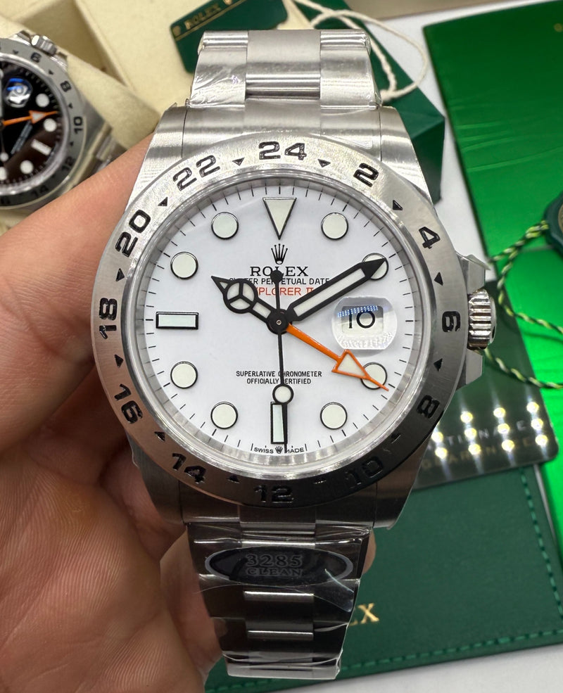 Rolex Explorer II Oyster, 42 mm, Oystersteel - Mostrador Branco - CLONE