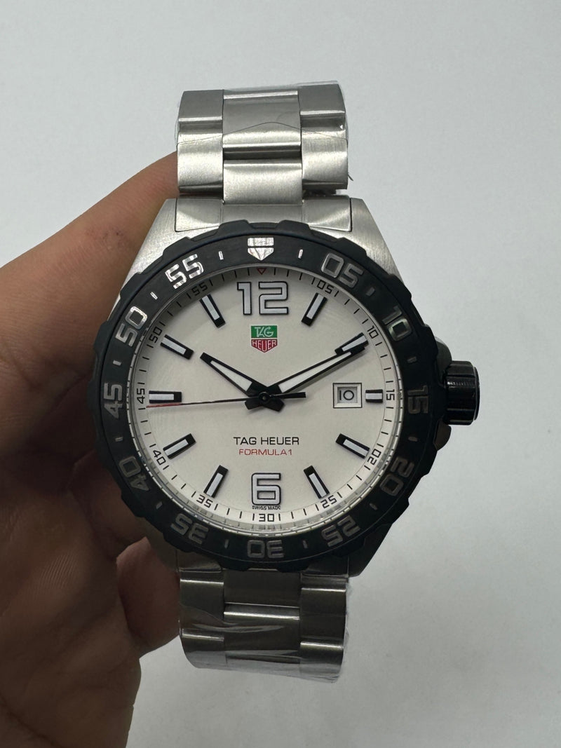 TAG Heuer F1 43mm Aço Mostrador Branco Luneta Preta