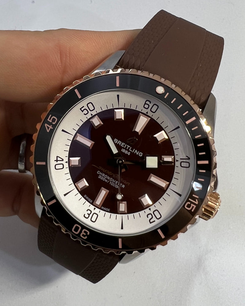 Breitling SuperOcean Aço/Rose 42mm Pulseira Borracha
