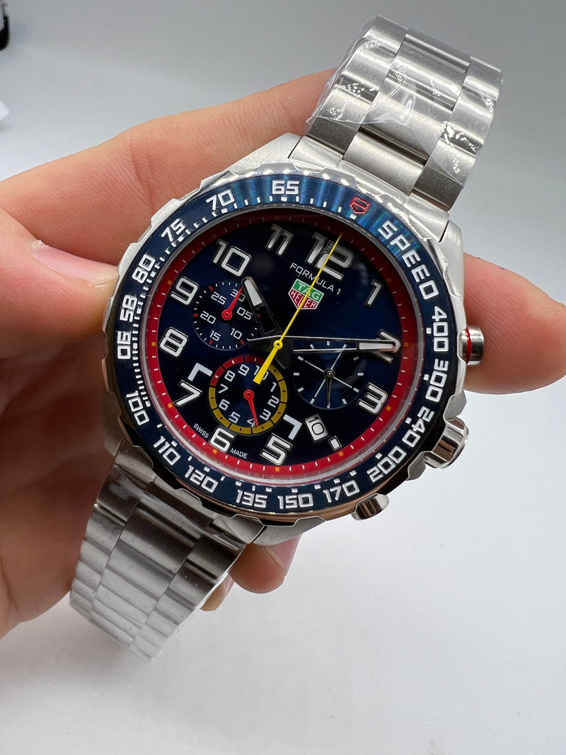 TAG Heuer Carrera RedBull Racing Aço 43mm, Mostrador Azul