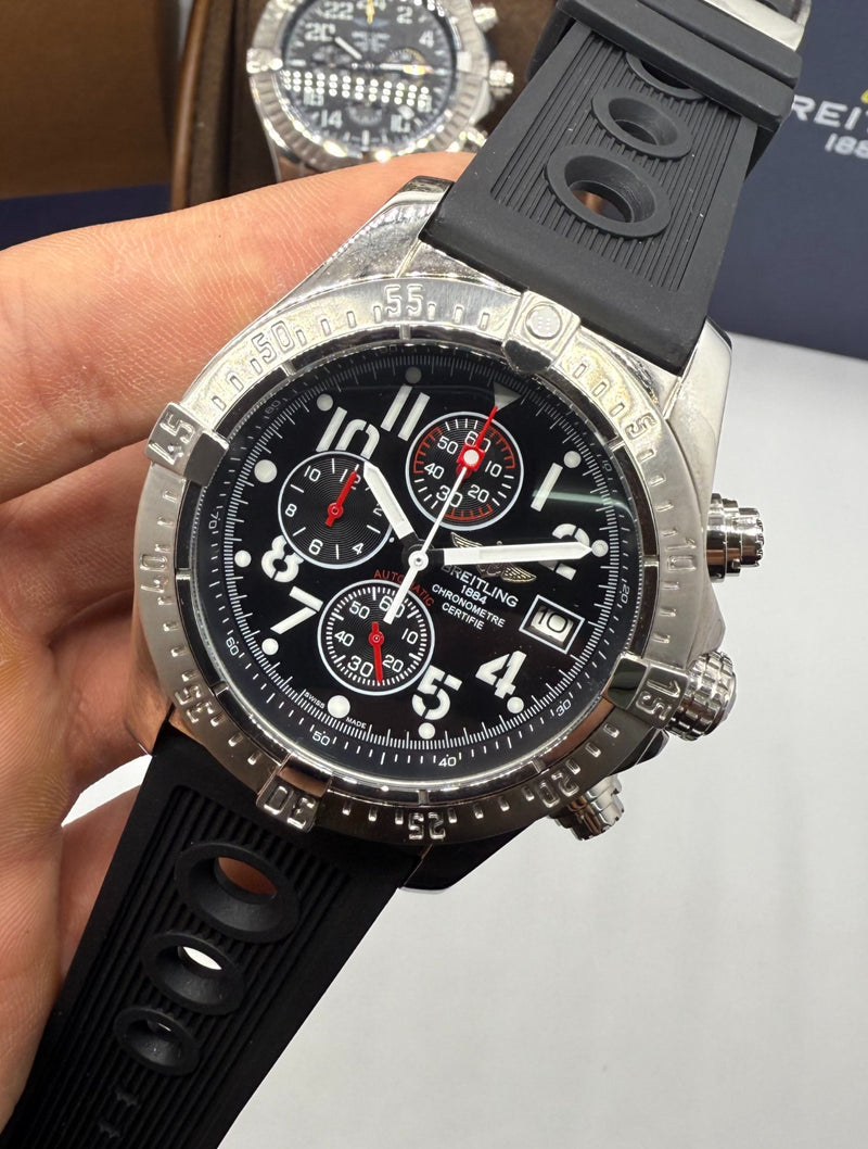 Breitling Super Avenger Aço 46mm Night Mission