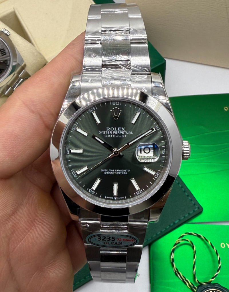 Rolex Datejust Oyster, 41mm, Oystersteel, Mostrador Verde Menta - CLONE