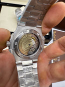 Patek Philippe Nautilus 39mm, Mostrador Azul, Pulseira Aço
