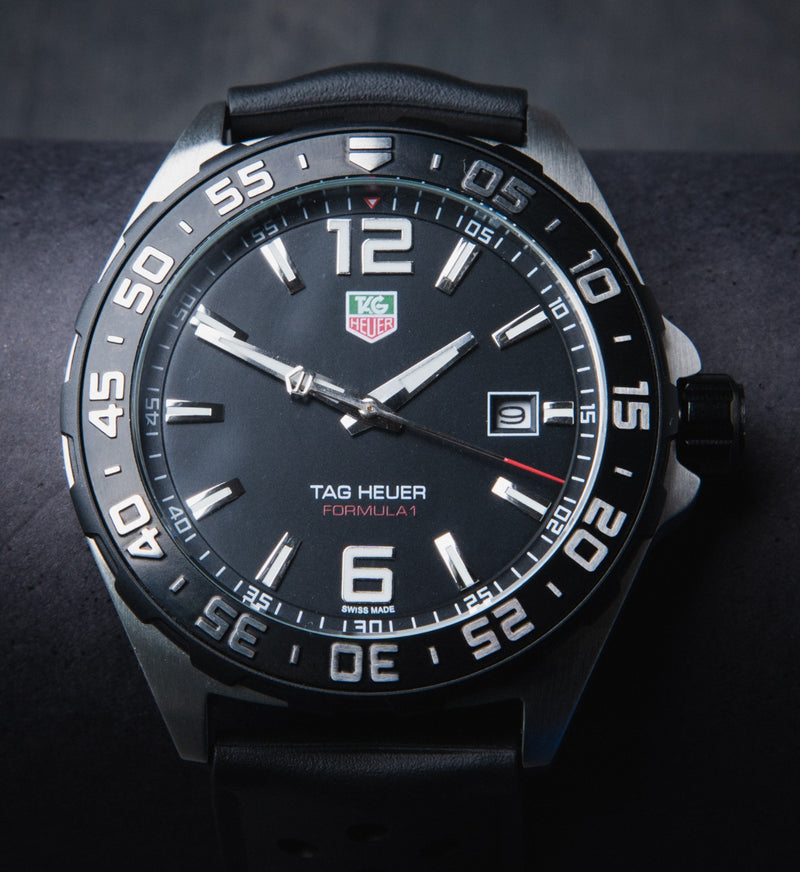 Tag Heuer F1 43mm Aço Mostrador Preto Luneta Preta