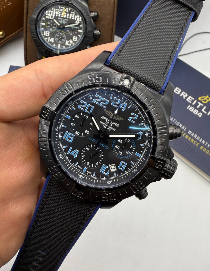 Breitling Super Avenger Aço 46mm Night Mission