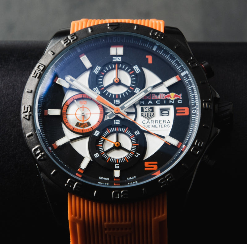 Tag Heuer Carrera RedBull Aço 43mm Mostrador Branco Bezel Preto