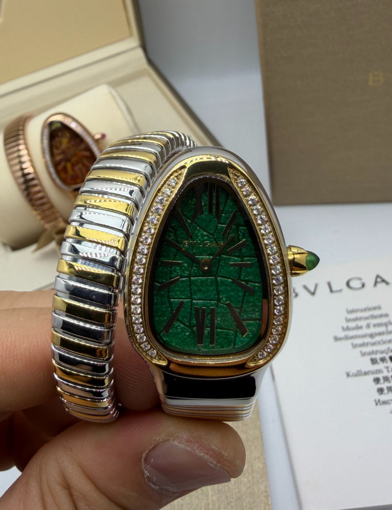 Bvlgari Serpenti Tubogas 01 Volta 35mm Aço/Dourado Mostrador Verde - Cravejado