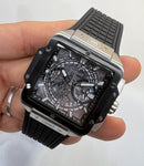 Hublot Square Bang Aço 44mm, Mostrador Cinza Esqueleto