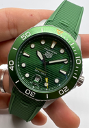 Tag Heuer Aquarecer 300, 43mm, Aço, Mostrador Verde, Pulseira Borracha