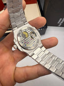 Patek Philippe Nautilus Fases da Lua 40mm, Aço, Mostrador Cinza