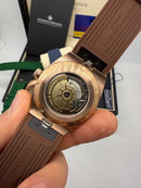 Vacheron Constantin Overseas Aço/Rose 40mm, Mostrador Prata