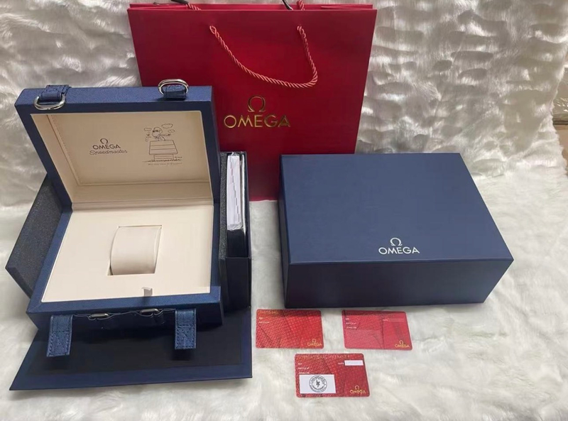 Caixa Completa Omega Snoopy 50 anos
