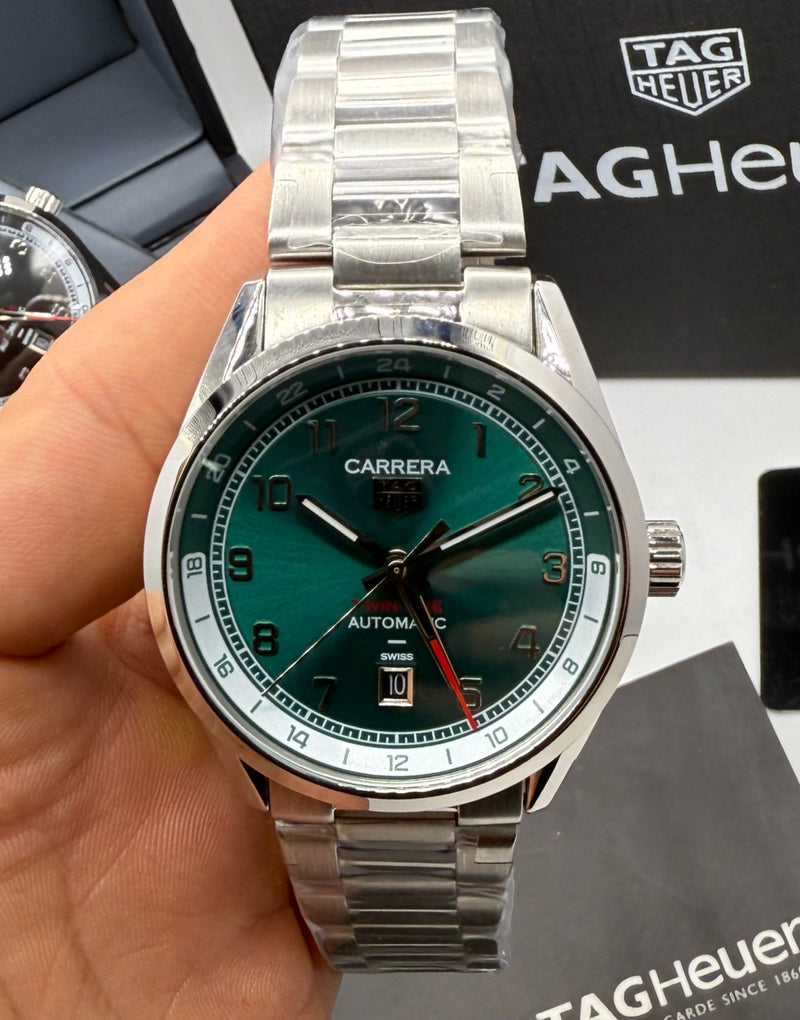 TAG Heuer Carrera Date Twin-Time Aço - 41mm - Mostrador Verde
