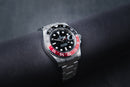 Rolex GMT Master II Coca 40mm Mostrador Preto Luneta Preto/Vermelho