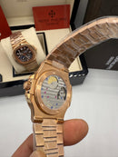 Patek Philippe Nautilus Fases da Lua 40mm, Aço/Rose, Mostrador Preto