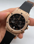 Hublot Classic Chrono 45mm Rosé Mostrador Preto Pulseira Borracha