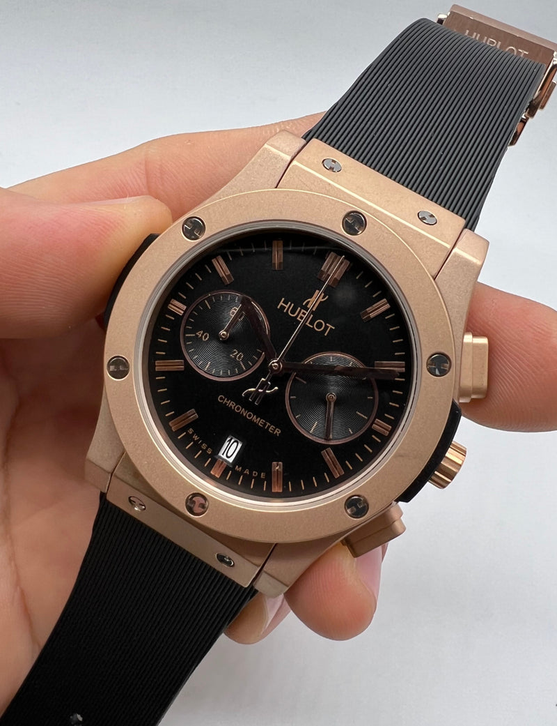 Hublot Classic Chrono 45mm Rosé Mostrador Preto Pulseira Borracha