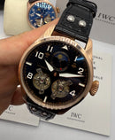 IWC PORTUGIESER YACTH CLUB TURBILHÃO - 44mm - Aço Most. Preto Puls Couro