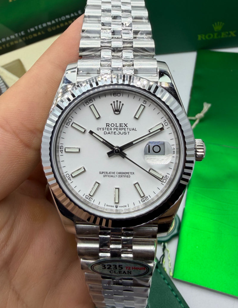 Rolex Datejust Aço 41mm, Mostrador Branco, Pulseira Jubilee - CLONE