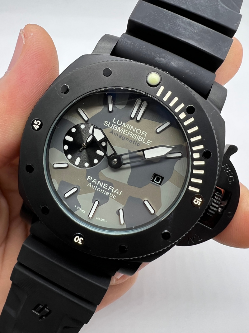 Panerai Luminor Submersible 47mm Aço/OxBlack Mostrador Camuflado