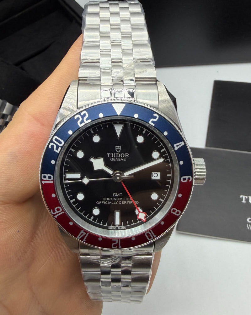 Tudor Black Bay GMT - PEPSI - Mostrador Preto - 41mm - Aço