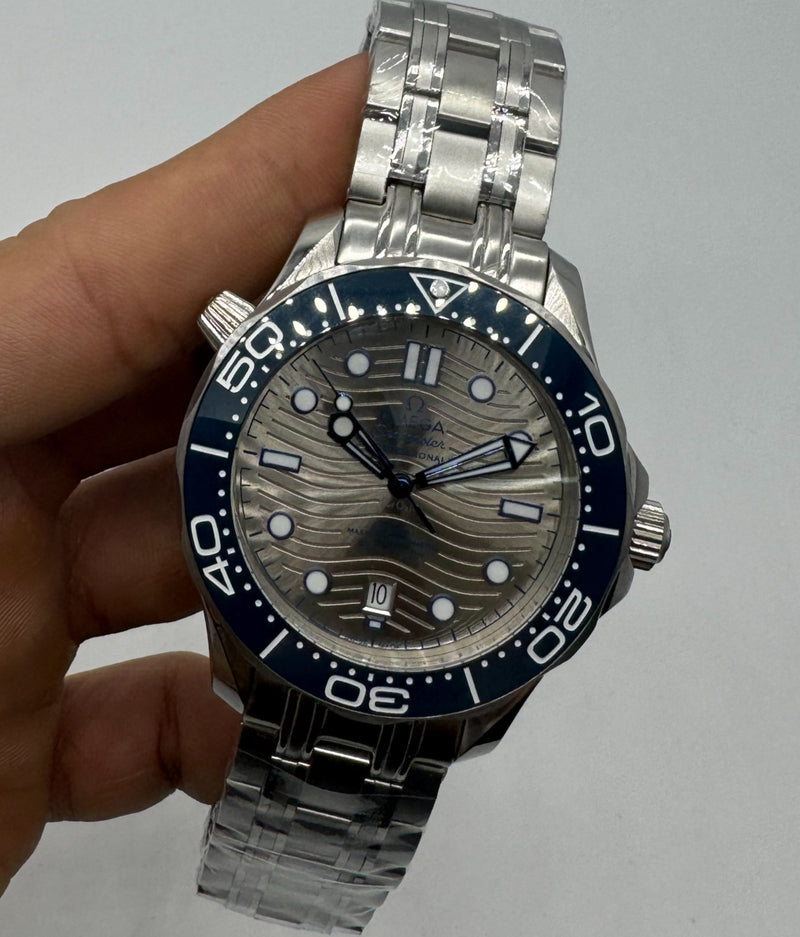 Omega Seamaster Co-Axial 40mm Mostrador Cinza