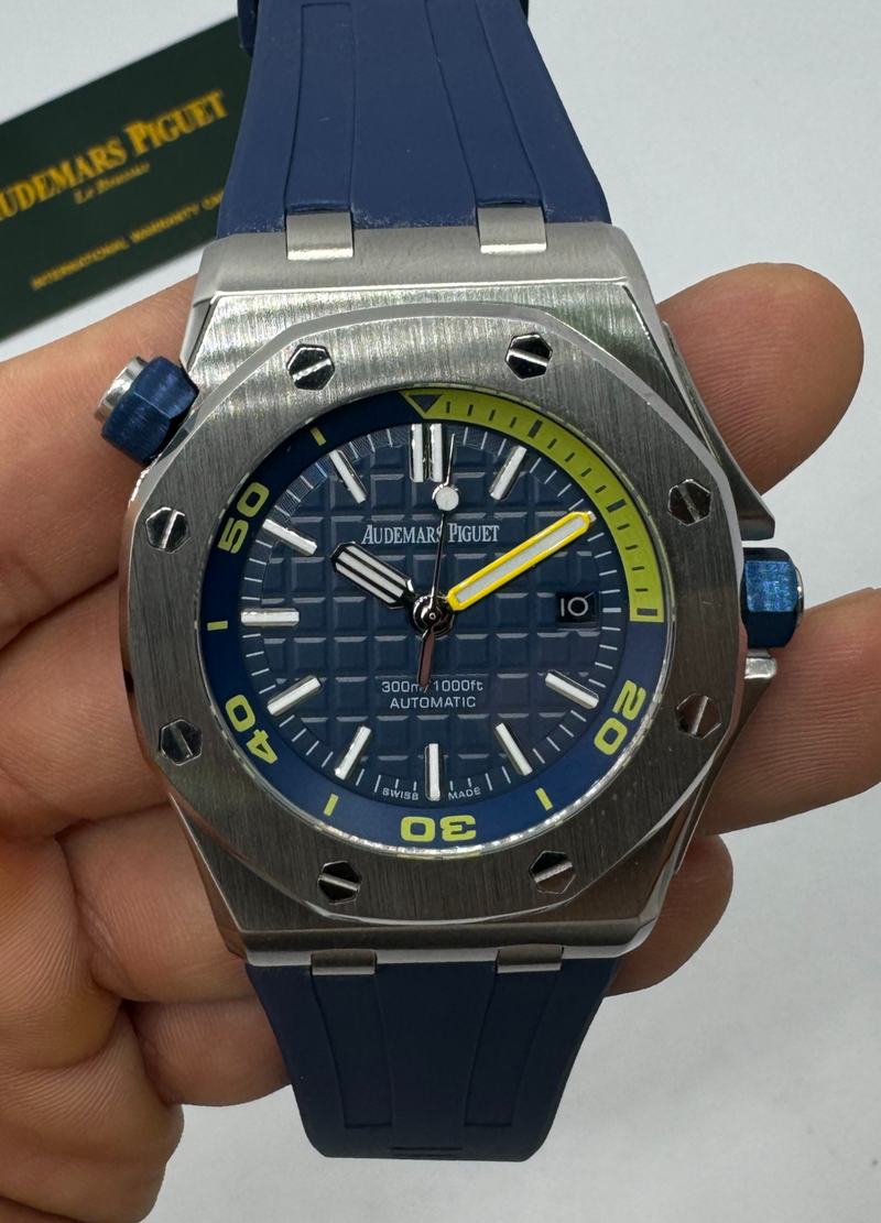 Audemars Piguet Offshore Royal Oak Diver 42mm, Mostrador Azul