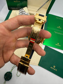 Rolex Daytona Black/Gold 40mm - Mostrador Dourado - Pulseira OysterFlex - CLONE