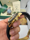 Rolex Daytona Black/Gold 40mm - Mostrador Preto - Pulseira OysterFlex - CLONE