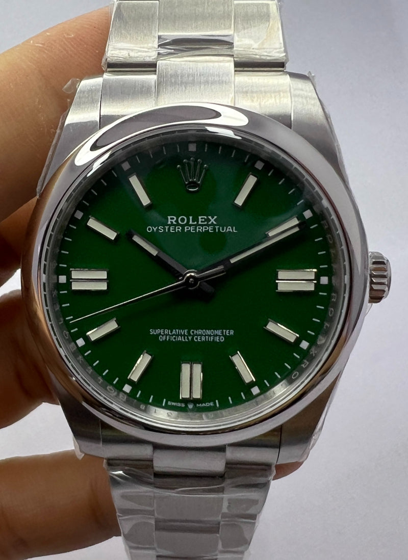 Rolex Oyster Perpetual Oystersteel 41mm, Mostrador Verde - CLONE