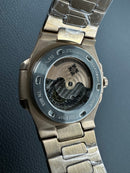 Patek Philippe Nautilus 39mm, Mostrador Branco, Pulseira Aço Rosê