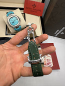 Patek Philippe Nautilus Fases da Lua 40mm, Aço, Mostrador Verde