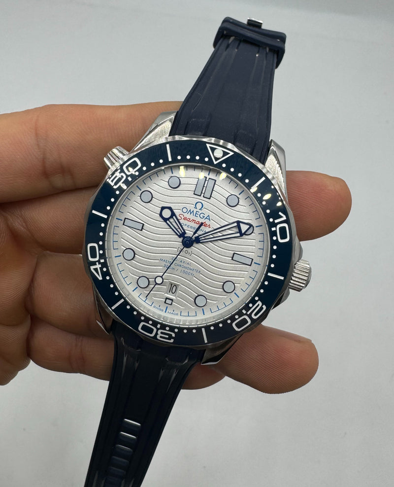 Omega Seamaster Co-Axial 40mm Mostrador Branco