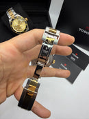 Tudor Black Bay 43mm Aço/Dourado - Mostrador Preto