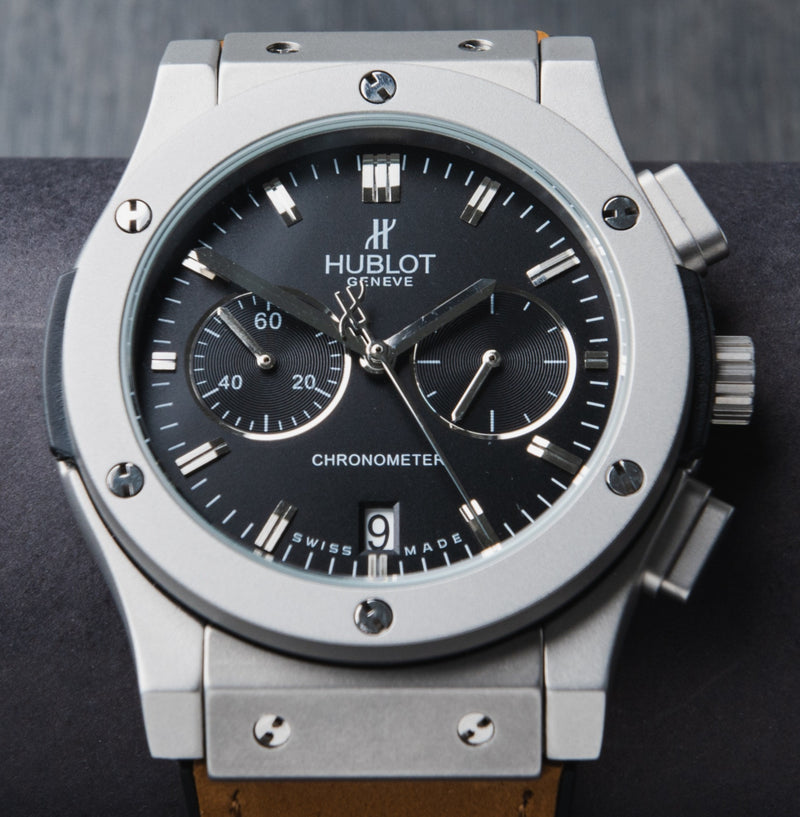Hublot Classic Chrono 45mm Aço Mostrador Preto Bisel Aço