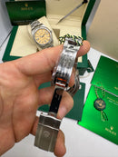 Rolex Oyster Perpetual Oystersteel 41mm, Mostrador Verde Oliva - CLONE