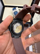 Patek Philippe Nautilus 39mm, Mostrador Marrom, Pulseira Borracha