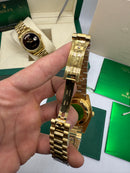 Rolex Day-Date Presidente Diamond 36mm Dourado Mostrador Verde