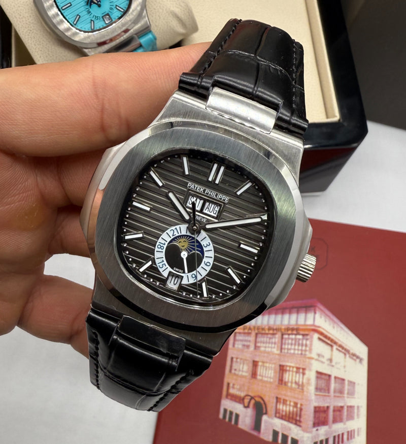 Patek Philippe Nautilus 39mm, Mostrador Chumbo, Pulseira Couro
