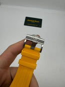 Audemars Piguet Offshore Royal Oak Diver 42mm, Mostrador Amarelo