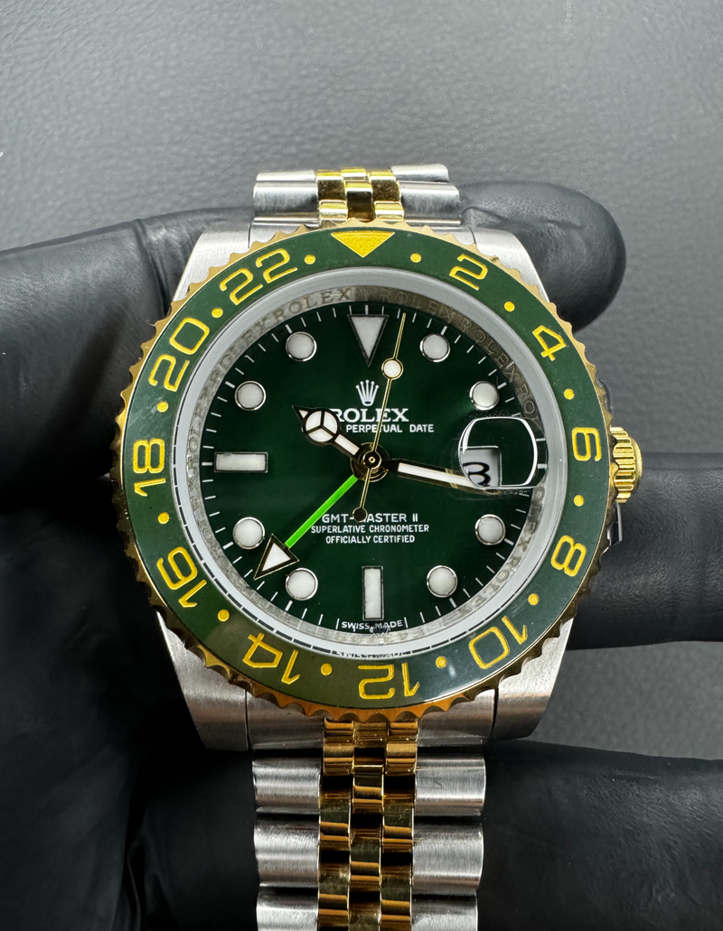Rolex GMT-Master II 40mm Aço/Dourado Mostrador verde Luneta verde
