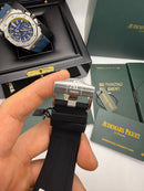 Audemars Piguet Royal Oak Offshore Diver Chrono 43mm, Mostrador Preto
