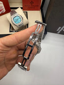 Patek Philippe Nautilus Fases da Lua 40mm, Aço, Mostrados Prata