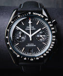 Omega Speedmaster Dark Side of the Moon Apollo 8 44mm Aço Oxiblack