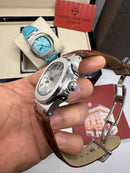 Patek Philippe Nautilus Fases da Lua 40mm, Aço, Mostrador Prata