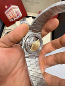 Patek Philippe Nautilus 39mm, Mostrador Tiffany, Pulseira Aço